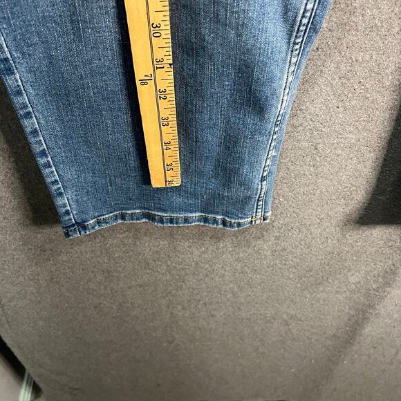 Candace Cameron Bure Cropped Straight Leg Jeans BigSur Med Wash, Plus 26 - Picture 6 of 11